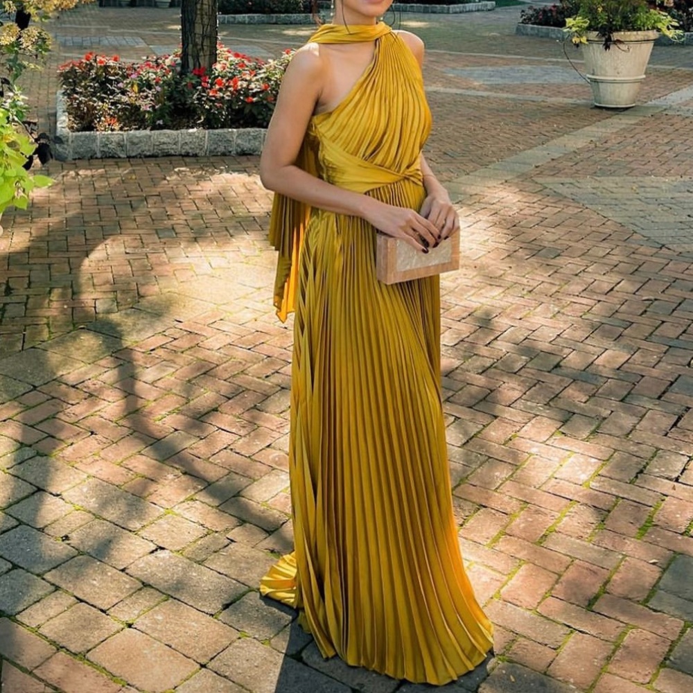 Selfie Leslie Laxmi Accordion Pleat Maxi Dress Yellow Gold